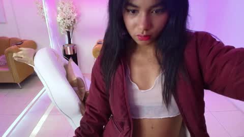 julie coper online show from September 18, 2025, 12:29 pm