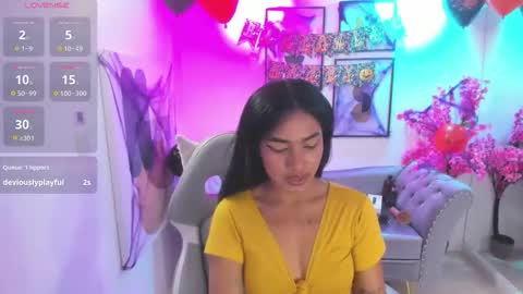 julie coper online show from October 29, 2025, 1:35 pm