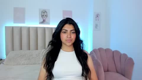 julie_devani online show from November 18, 2025, 8:24 pm