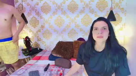 Julie and Tommy.  online show from January 26, 2025, 3:38 am