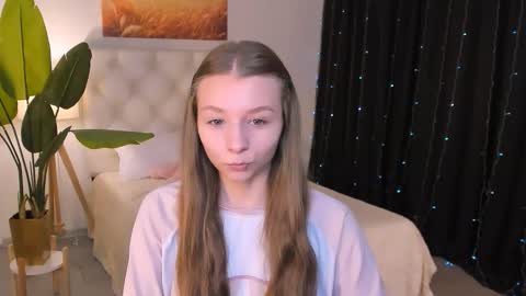 juliedaniel online show from March 25, 2026, 4:29 am