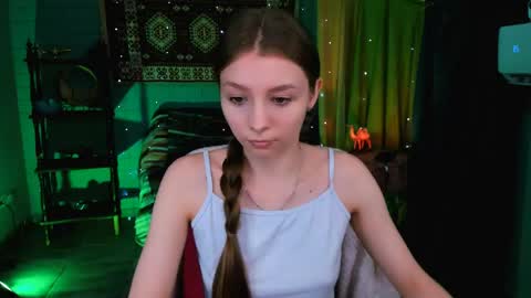 juliedaniel online show from May 20, 2026, 4:18 am