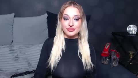 julia online show from February 13, 2026, 12:50 am