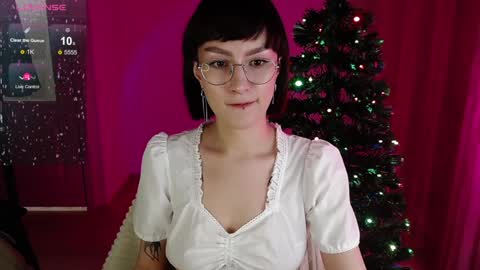 see u on Tuesday December 3 in 0200 UTC time turn on notifications so you dont miss me online show from December 25, 2024, 1:41 pm