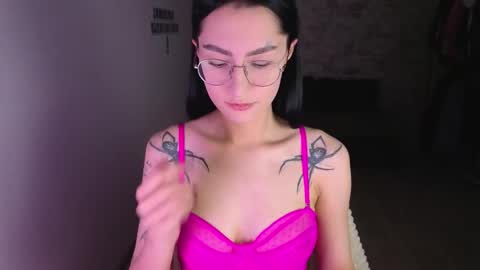 see u on Tuesday December 3 in 0200 UTC time turn on notifications so you dont miss me online show from September 10, 2025, 2:28 pm