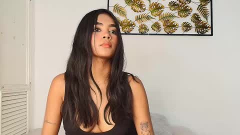 Juli online show from September 15, 2025, 7:14 pm