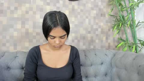 Juli online show from November 8, 2025, 7:45 pm