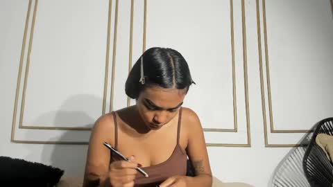 Snapshot of julieta_aguilar chatting on April 30, 2026, 7:42 pm Juli online show from April 30, 2026, 7:42 pm