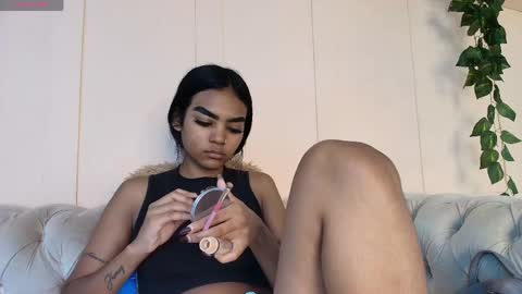 Snapshot of julieta_aguilar chatting on May 26, 2026, 7:43 pm Juli online show from May 26, 2026, 7:43 pm