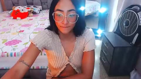 julieta art1 online show from February 6, 2025, 10:53 pm