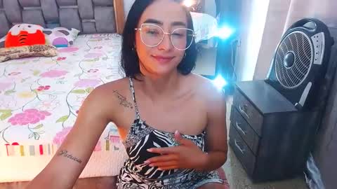 julieta art1 online show from February 13, 2025, 1:40 am