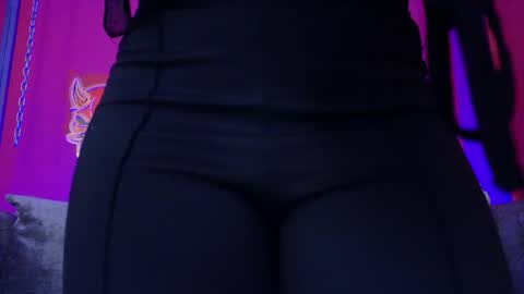  Julieta  online show from April 9, 2026, 11:26 am