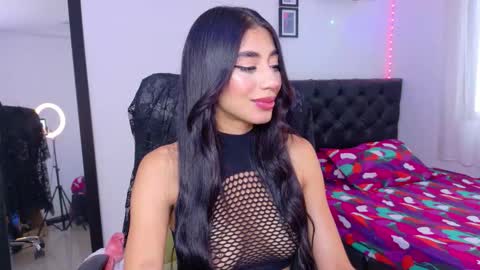 Julieta online show from November 5, 2025, 2:06 pm