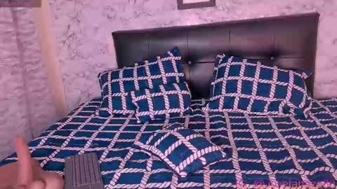 Snapshot of julietahazze_ chatting on January 7, 2026, 2:14 am Julietahazze online show from January 7, 2026, 2:14 am