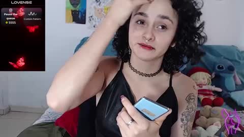 Julieta Jaguar online show from October 11, 2025, 3:43 pm