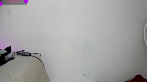 Snapshot of julietakane chatting on July 7, 2026, 9:08 pm julietakane online show from July 7, 2026, 9:08 pm