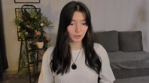 Julieta or Jully online show from December 31, 2024, 4:27 am