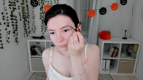 Julieta or Jully online show from October 31, 2025, 5:41 am