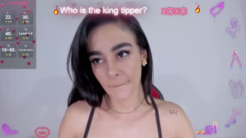 serafelle online show from November 28, 2025, 10:34 pm