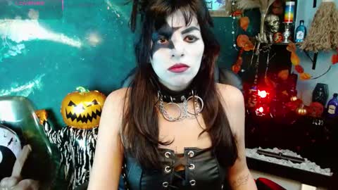    online show from October 15, 2025, 4:34 am