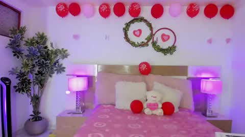 Julietha  online show from September 22, 2025, 1:46 pm