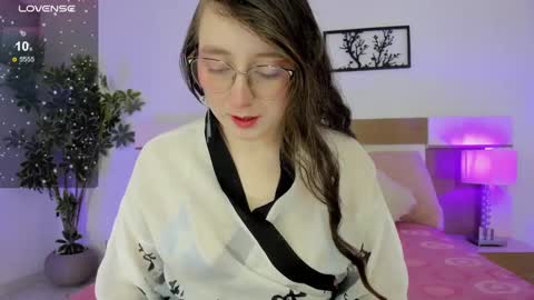 Julietha  online show from September 24, 2025, 2:20 pm