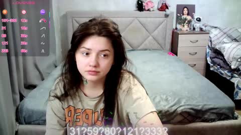 Julietkitty online show from March 6, 2026, 3:47 am