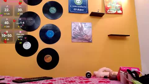 juliette18rose online show from June 29, 2026, 8:09 pm