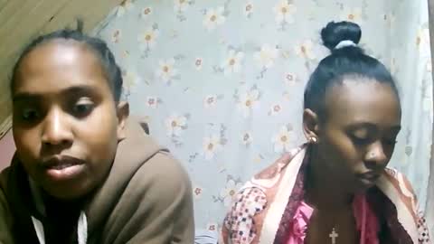 juliette9794 online show from September 11, 2025, 3:23 pm