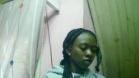 juliette9794 online show from October 9, 2025, 10:35 am