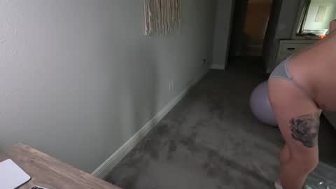 Julie online show from December 11, 2024, 5:26 pm