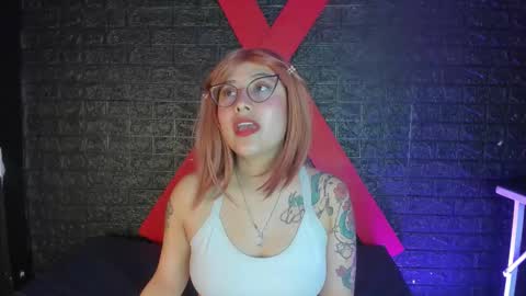 Julieta online show from November 21, 2025, 11:20 am