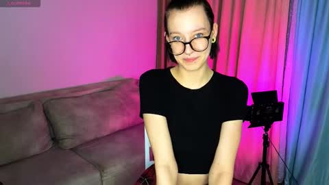 NaOmi online show from November 8, 2025, 2:17 pm