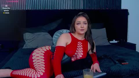 Julia online show from February 17, 2026, 2:57 pm