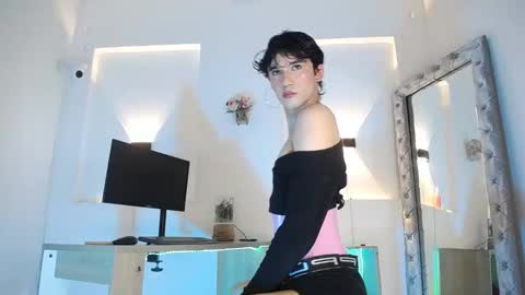 Snapshot of jullian_ricci chatting on May 23, 2026, 10:03 pm jullian online show from May 23, 2026, 10:03 pm