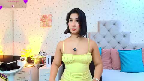 Snapshot of jullietareyes chatting on April 24, 2026, 11:56 am Julieta Reyes online show from April 24, 2026, 11:56 am
