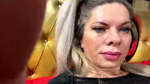 Jully Rosse online show from January 8, 2026, 8:33 pm