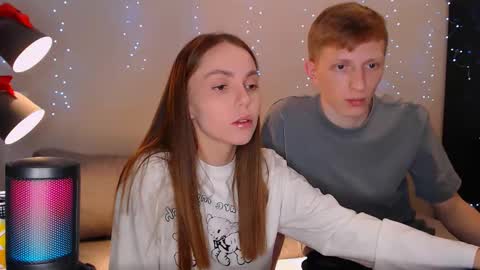 Snapshot of julsweet chatting on February 25, 2025, 9:35 pm sweet online show from February 25, 2025, 9:35 pm