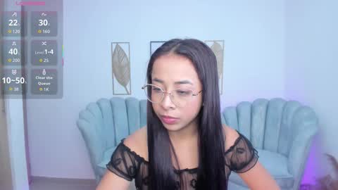 July Adams online show from December 19, 2025, 4:41 am