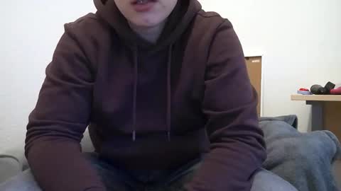 Snapshot of julzzy21 chatting on November 27, 2025, 8:49 am julzzy21 online show from November 27, 2025, 8:49 am