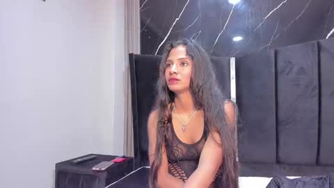 juna_hyl online show from February 27, 2026, 2:11 am