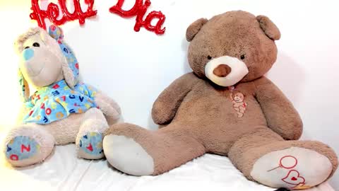 Snapshot of junbootix chatting on September 29, 2025, 4:45 pm ANGELINA indepen camgrl online show from September 29, 2025, 4:45 pm