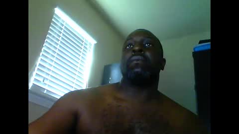 junbug8812 online show from September 10, 2025, 2:06 pm