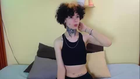 JuneBlake  online show from March 13, 2026, 2:12 pm