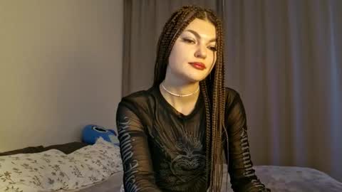 Ashley online show from December 18, 2025, 11:05 am