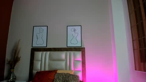 Jupiter Fox online show from January 10, 2025, 11:43 am