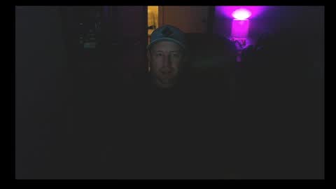 Snapshot of jusbeaz8722 chatting on January 13, 2025, 8:15 am JustnSide Unexxst online show from January 13, 2025, 8:15 am