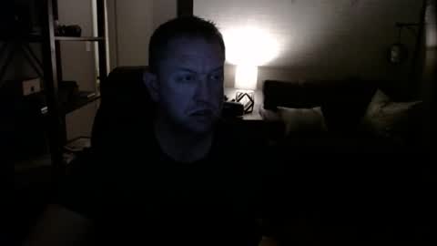 Snapshot of jusbeaz8722 chatting on November 9, 2025, 9:18 am JustnSide Unexxst online show from November 9, 2025, 9:18 am