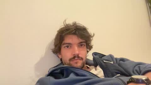 just_a_guy_with_a_big_cock online show from October 20, 2025, 7:25 pm