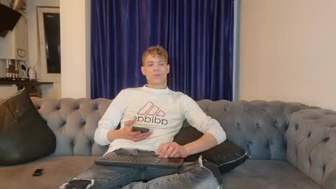 just_alexx12 online show from December 21, 2024, 5:18 pm